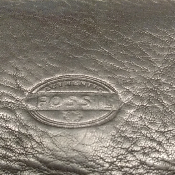 Fossil Elegant Compact Black Genuine Leather Wallet Kisslock Coin Purse - Picture 3 of 16
